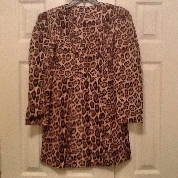 🎉2X HP🎉Animal print Chic boutique coat. - Picture 4 of 5